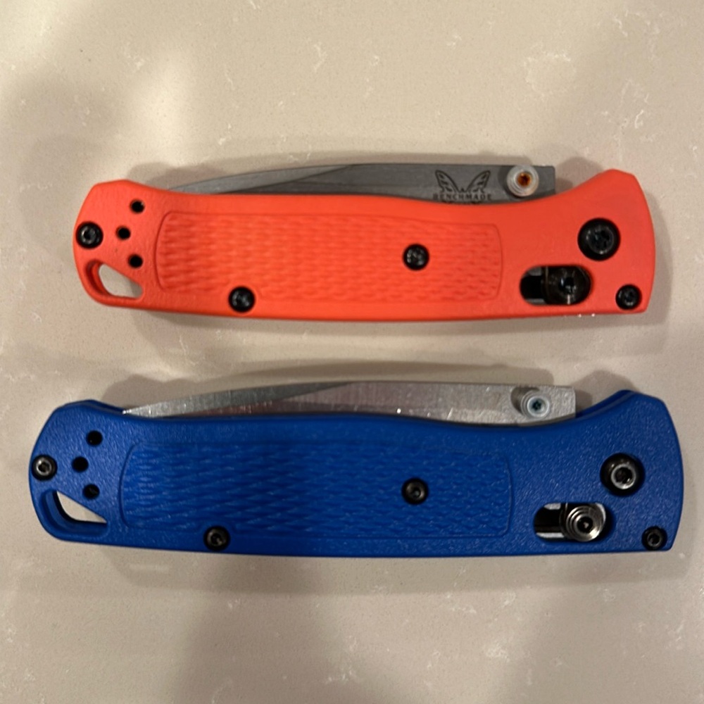 BenchMade Bugout